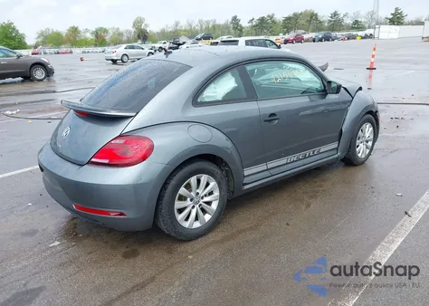 2018 Volkswagen Beetle 2.0T Coast/2.0T S from USA, damaged, VIN 3VWFD7AT1JM726428